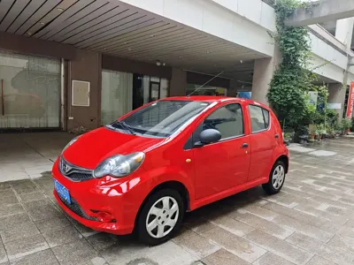 BYD F0