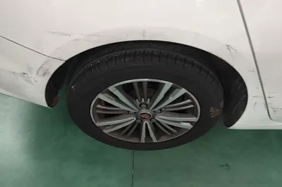 Roewe i5