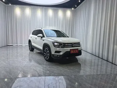 Volkswagen Tharu