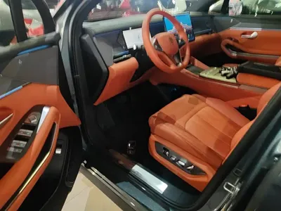 BYD 唐L