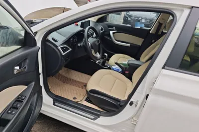 Changan Alsvin V7