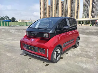 Baojun E300