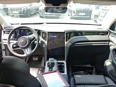 Hongqi Hongqi HS7 PHEV