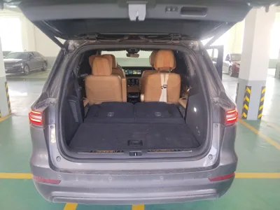 Li Auto ONE