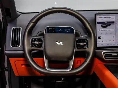 Li Auto Li L8
