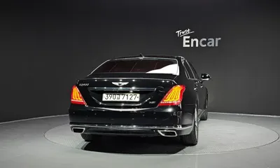 Genesis EQ900