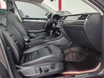 Volkswagen Phideon