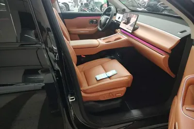 Leapmotor C16