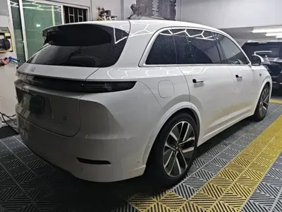 Li Auto Li L7