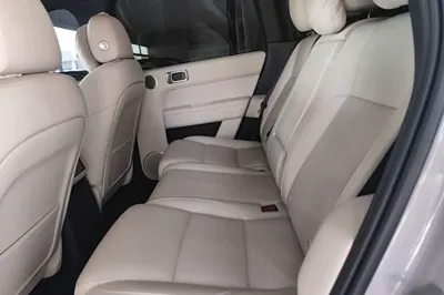Li Auto L6