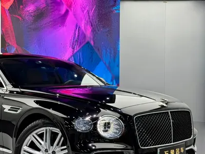 Bentley Flying Spur PHEV