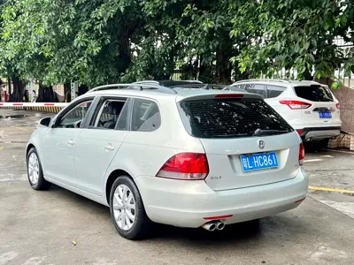 Volkswagen Golf (Import)