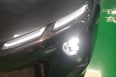 Nio EC6