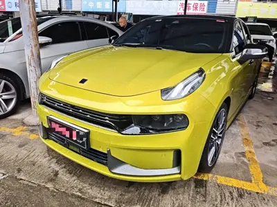 Lynk & Co 03
