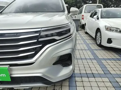 Roewe RX5 Max