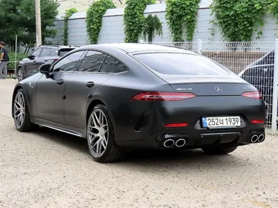 Mercedes-Benz AMG GT