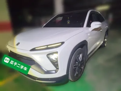Nio EC6