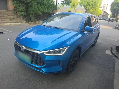 BYD e2