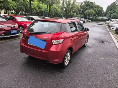 Toyota Yaris L