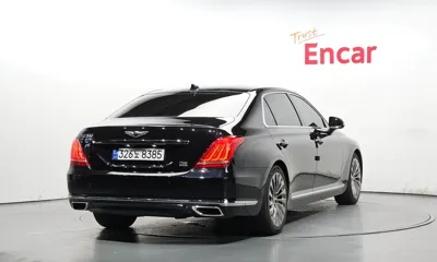 Genesis EQ900