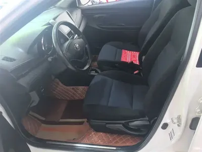 Toyota Yaris L