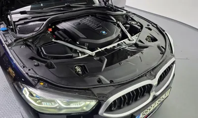 BMW 8-Series