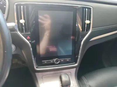 Roewe RX5