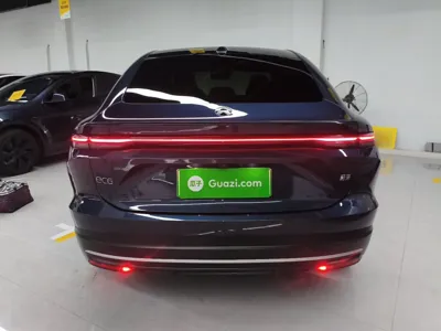 Nio EC6
