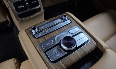 Kia K9