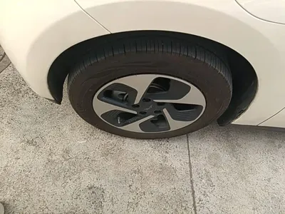 Yiwei Yiwei 3