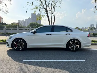 Volkswagen Lamando