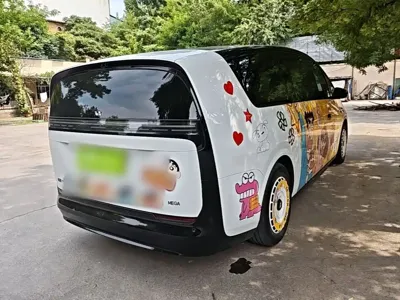 Li Auto Li MEGA