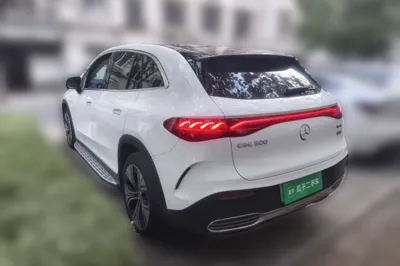 Mercedes-Benz EQE SUV