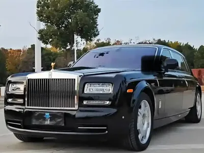 Rolls-Royce Phantom