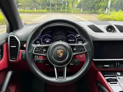 Porsche Cayenne Hybrid