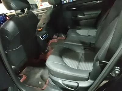 Toyota Crown Kluger