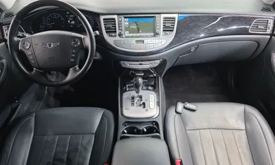 Hyundai Genesis