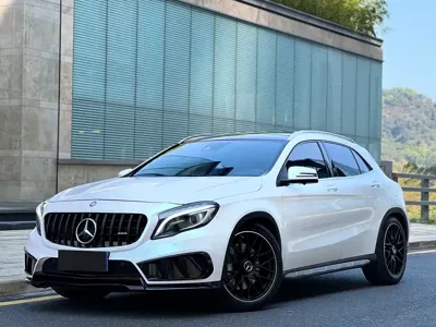 Mercedes-Benz GLA AMG