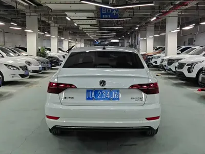 Volkswagen Sagitar