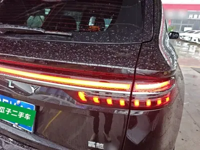 Geely Xingyue L