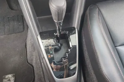 Toyota YARiS L Zhi Xuan