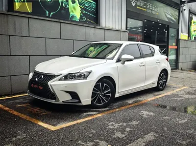 Lexus CT