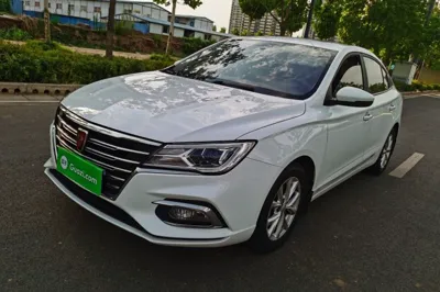 Roewe i5