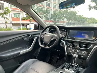 Venucia T90