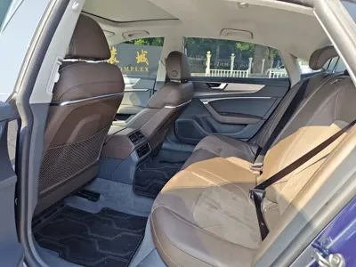 Audi A7L
