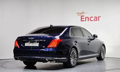 Genesis EQ900