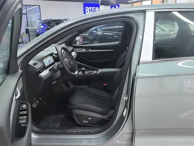 Geely Xingrui