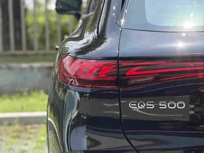 Mercedes-Benz EQS SUV