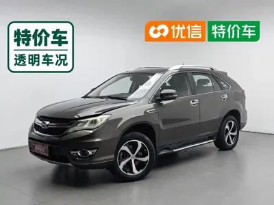 BYD S7