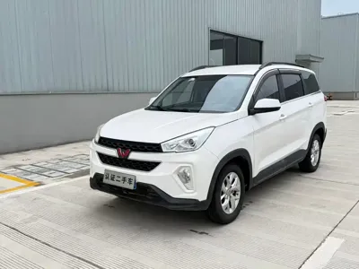 Wuling Hongguang S3